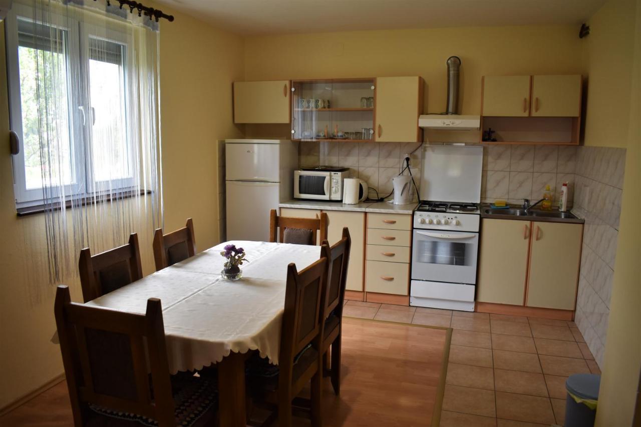 Apartments Sabljak Rakovica Exterior foto