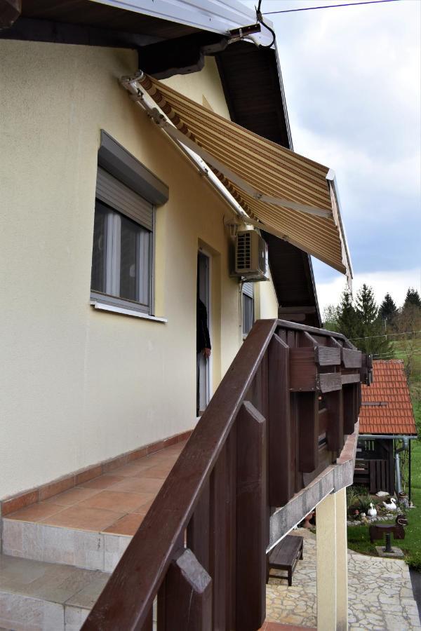 Apartments Sabljak Rakovica Exterior foto